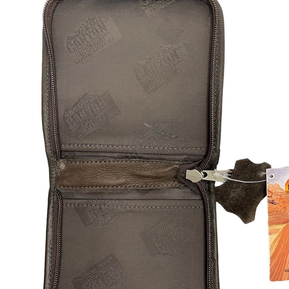 Canyon Outback Leather Goods Genuine Cowhide Leather Travel Zipper Pouch NWT NOS - Picture 6 of 12